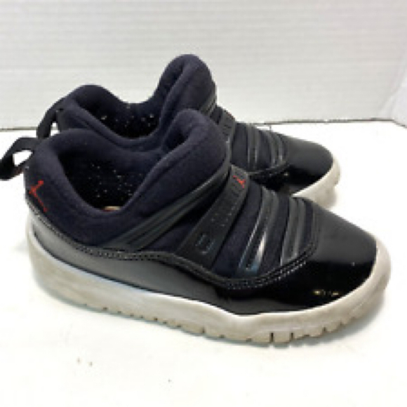 NIKE Air Jordan Retro 11 Athletic Shoes Toddler Size 10C - Picture 4 of 9